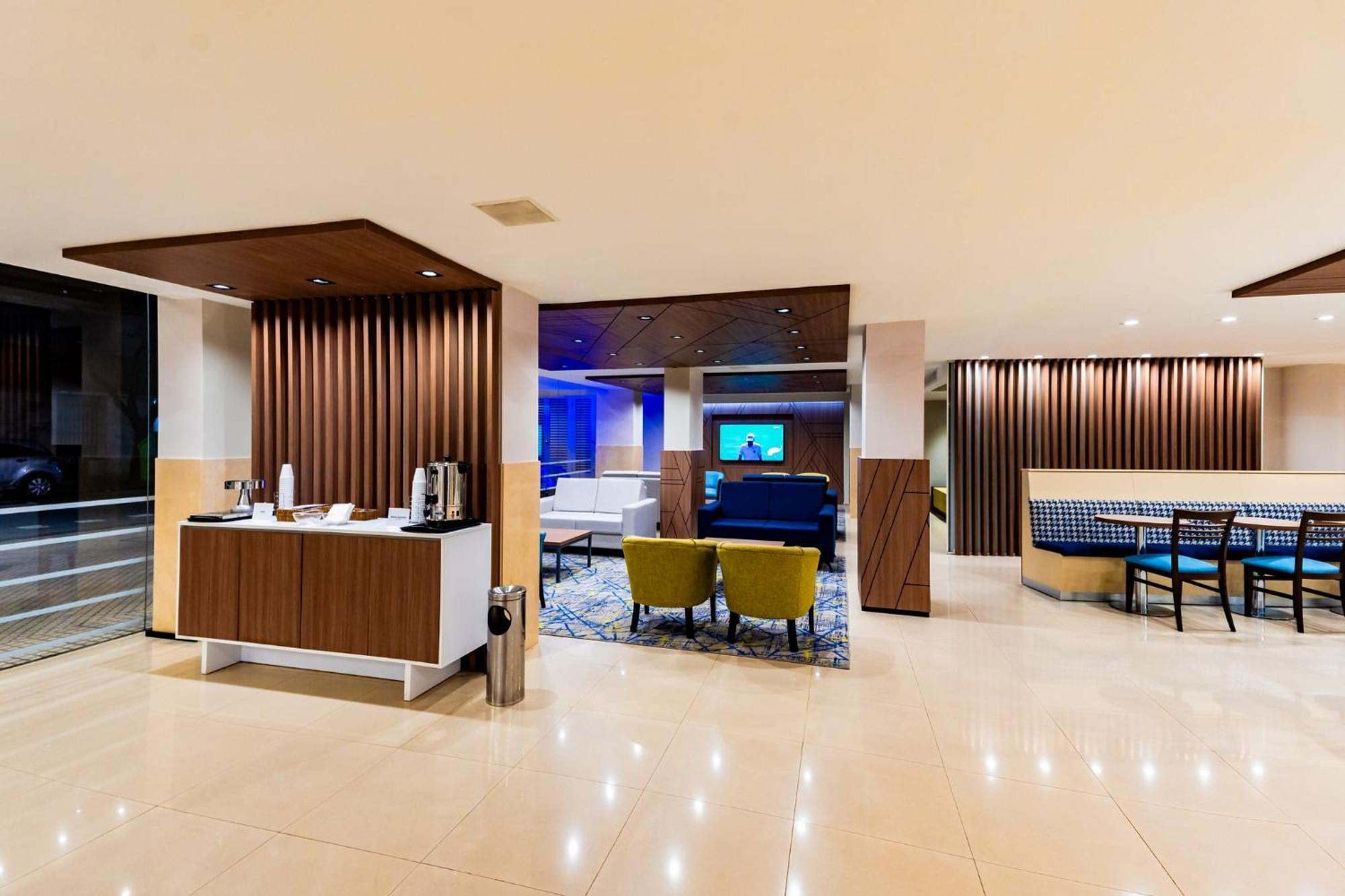 Express By Ihg 4* Rosário